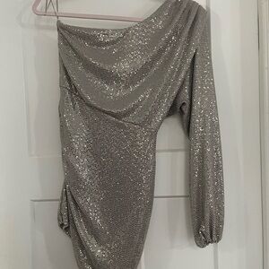 Astr One-Shoulder Sequin Dress in Silver